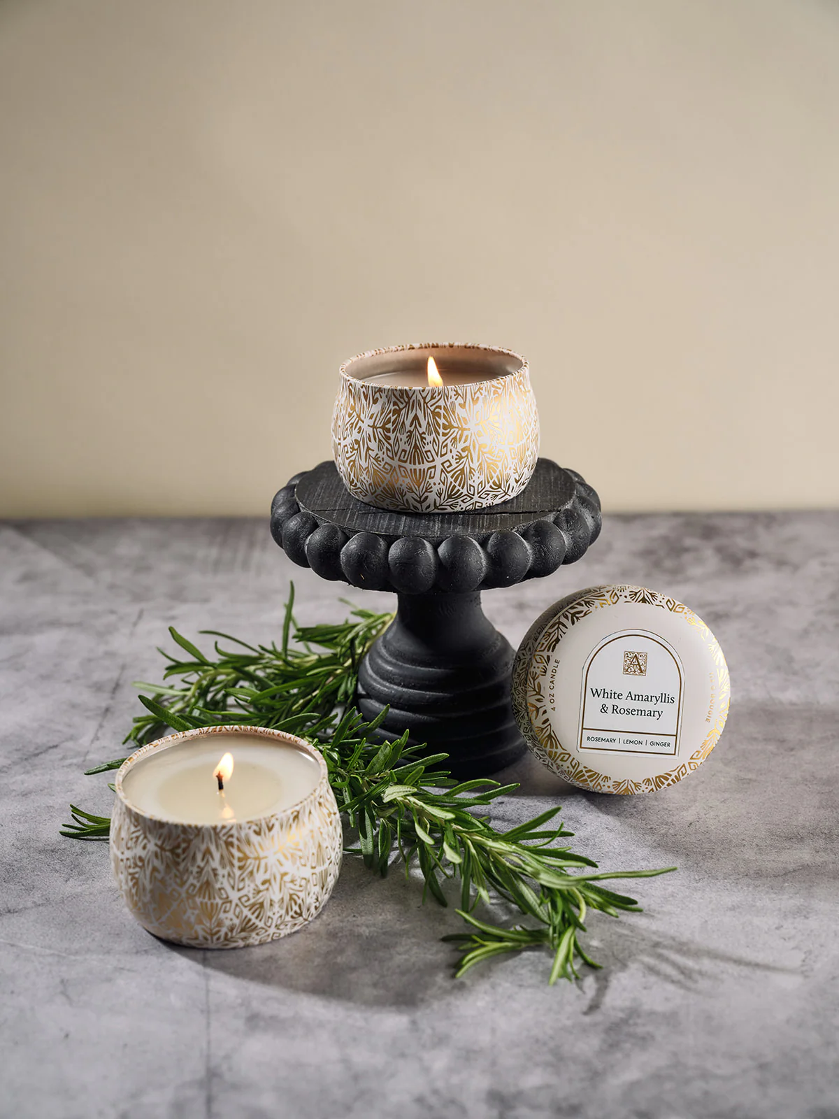 White Amaryllis & Rosemary - Tin Candle - Image 2